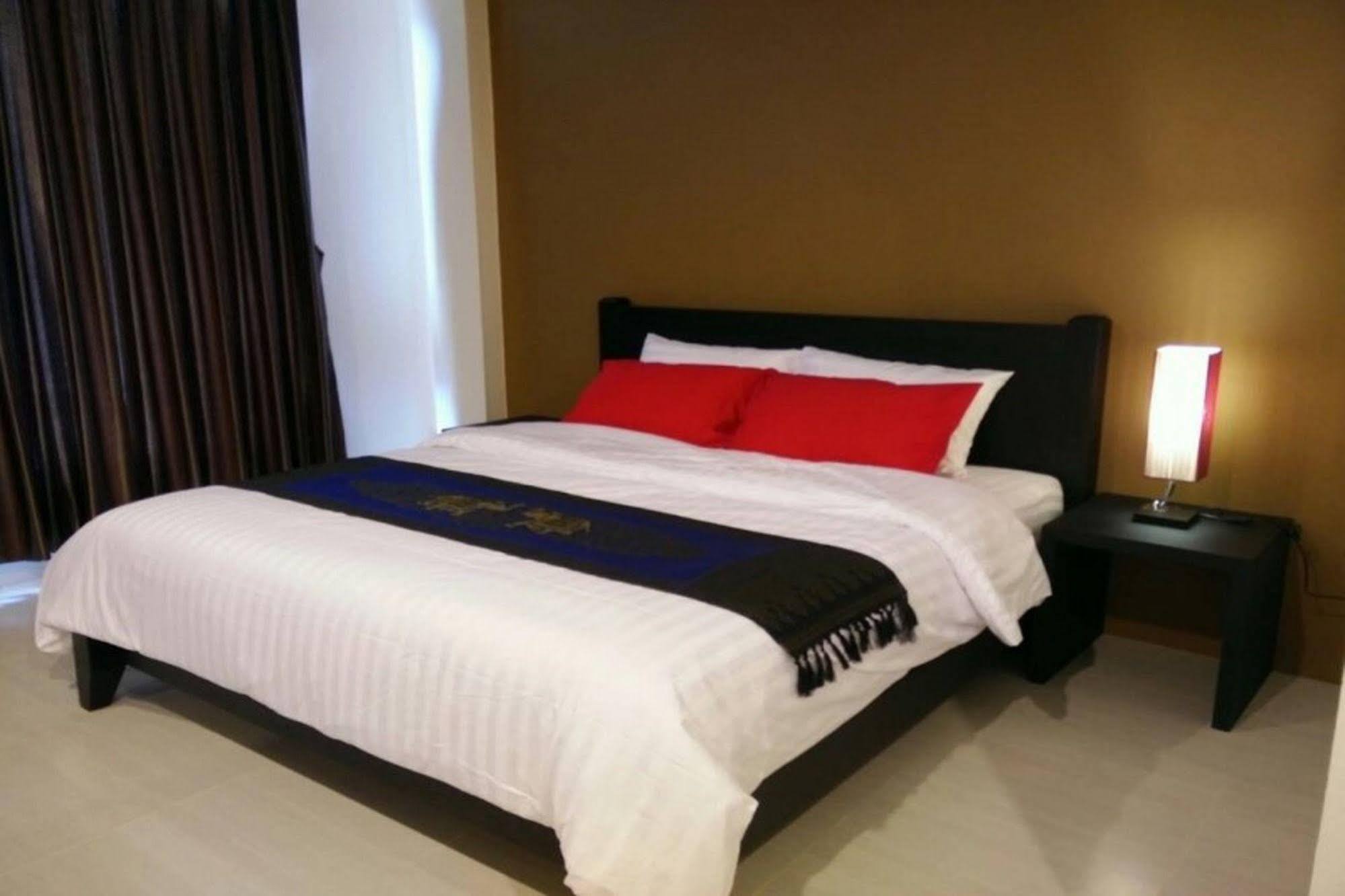One Fu Hotel Сурин Экстерьер фото